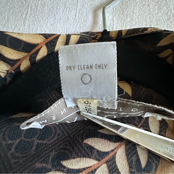 Vtg Maggie McNaughton Shirt Womens 2X 100% Silk Leaf Print Button Up Old Money - Picture 7 of 8